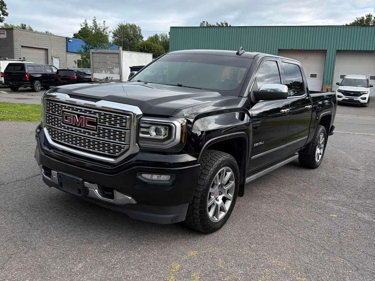 Gmc Sierra * Denali * CARFAX * ОПЦИЯ ЗА ФИНАНСИРАНЕ 