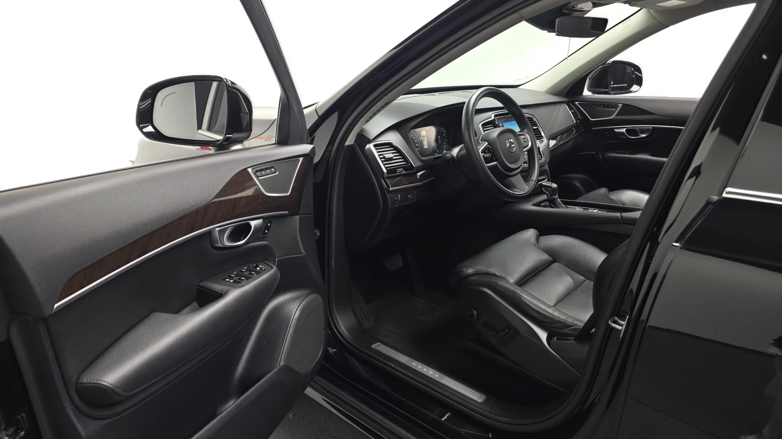 Volvo Xc90 2.0 T6 Momentum AWD, снимка 9 - Автомобили и джипове - 55559775