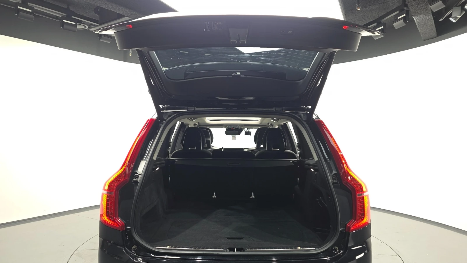 Volvo Xc90 2.0 T6 Momentum AWD, снимка 17 - Автомобили и джипове - 55559775