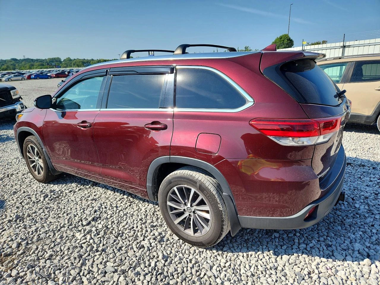 Toyota Highlander 3.5l Xle, снимка 2 - Автомобили и джипове - 56024901