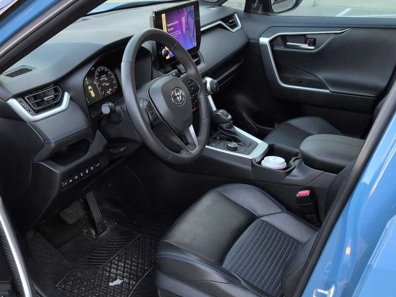 Toyota Rav4 Hybrid XSE | CARFAX | ВТОРИ ГУМИ И ДЖАНТИ, снимка 7 - Автомобили и джипове - 56191931