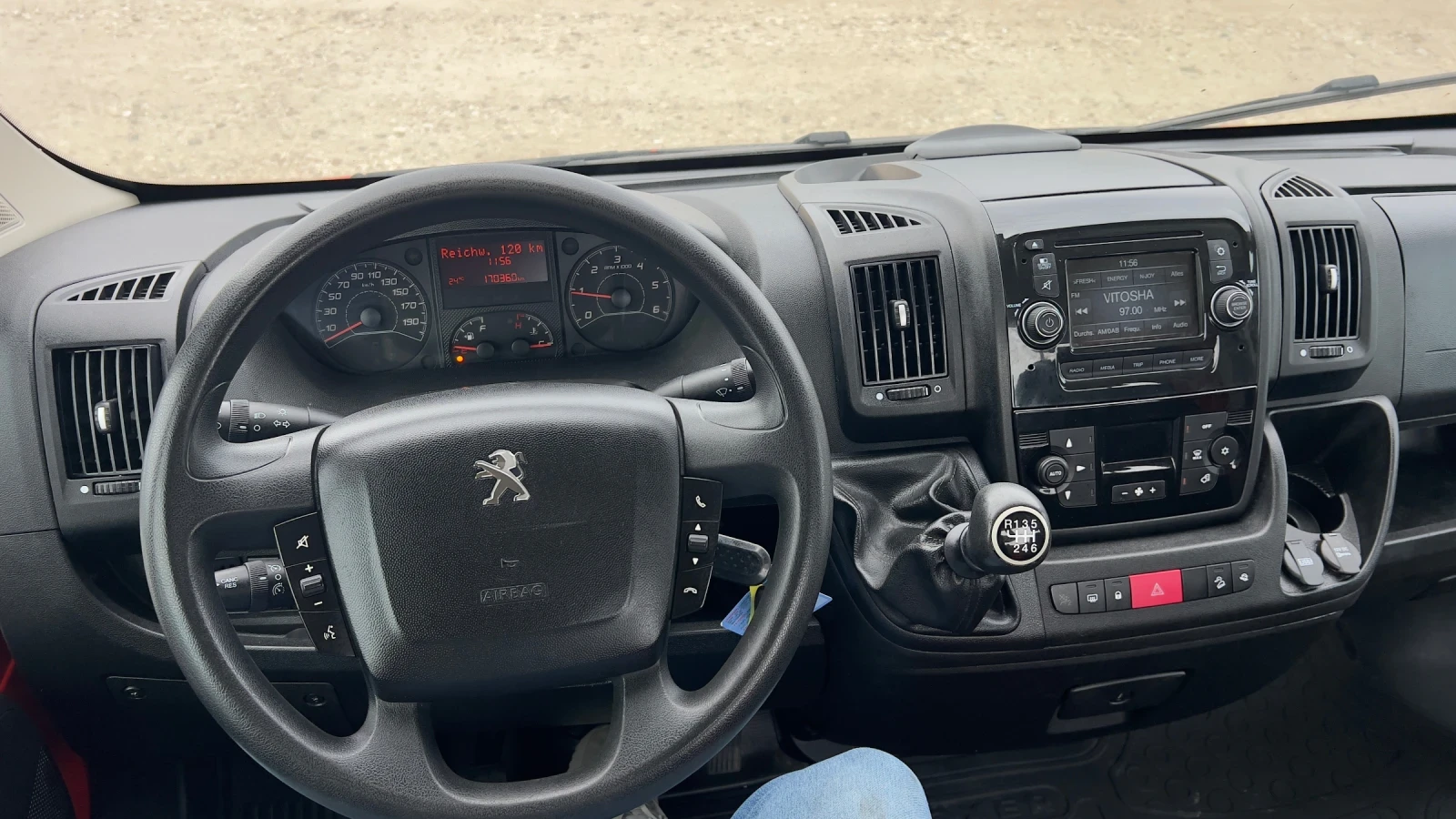 Peugeot Boxer 2.0 163 Евро 6 Реални Километри, снимка 11 - Бусове и автобуси - 54467560