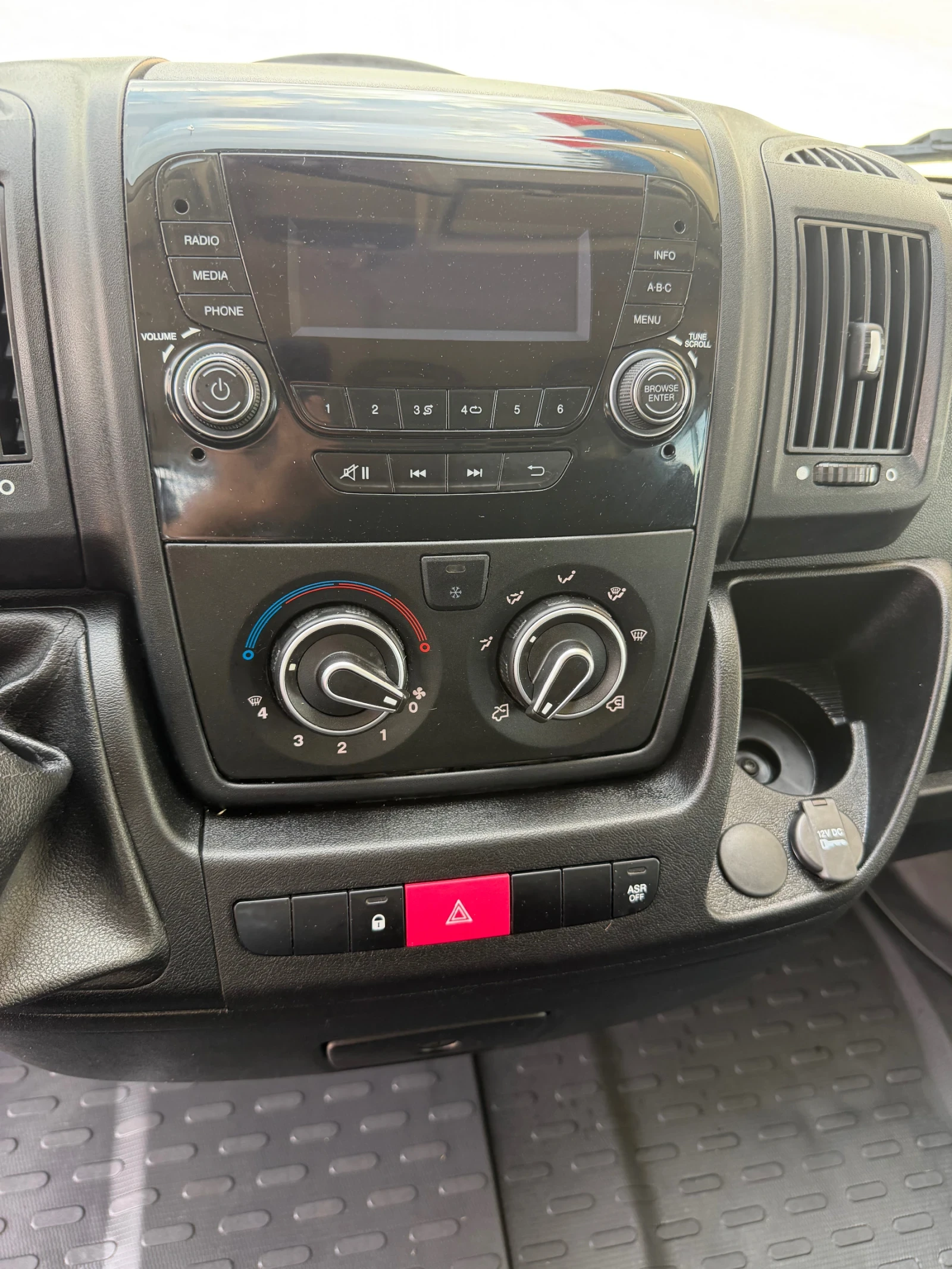 Peugeot Boxer 2, 2HDI-130ps MAXI, снимка 12 - Бусове и автобуси - 54481989