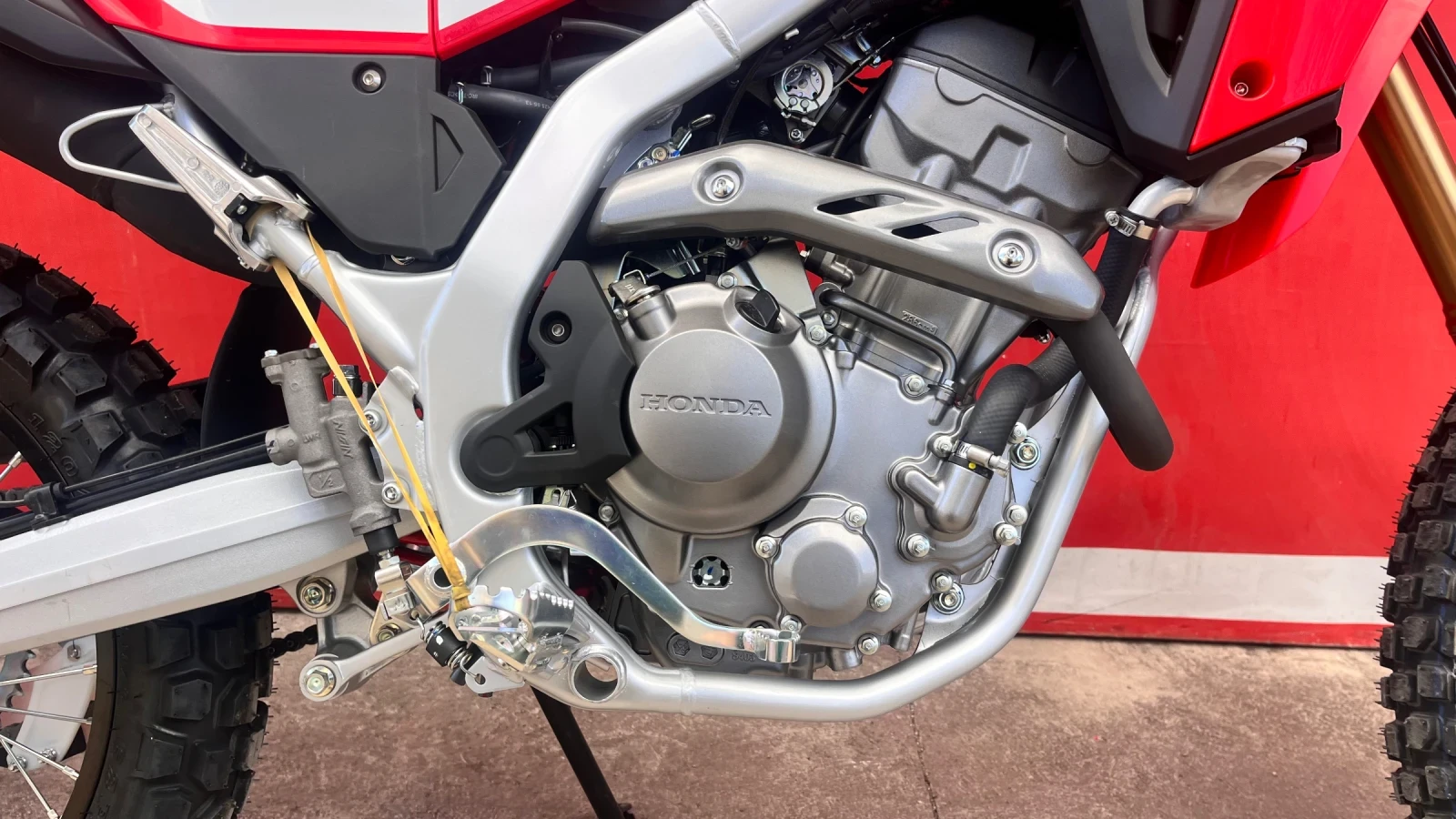 Honda Crf 300 L 2026, снимка 6 - Мотоциклети и мототехника - 53468815