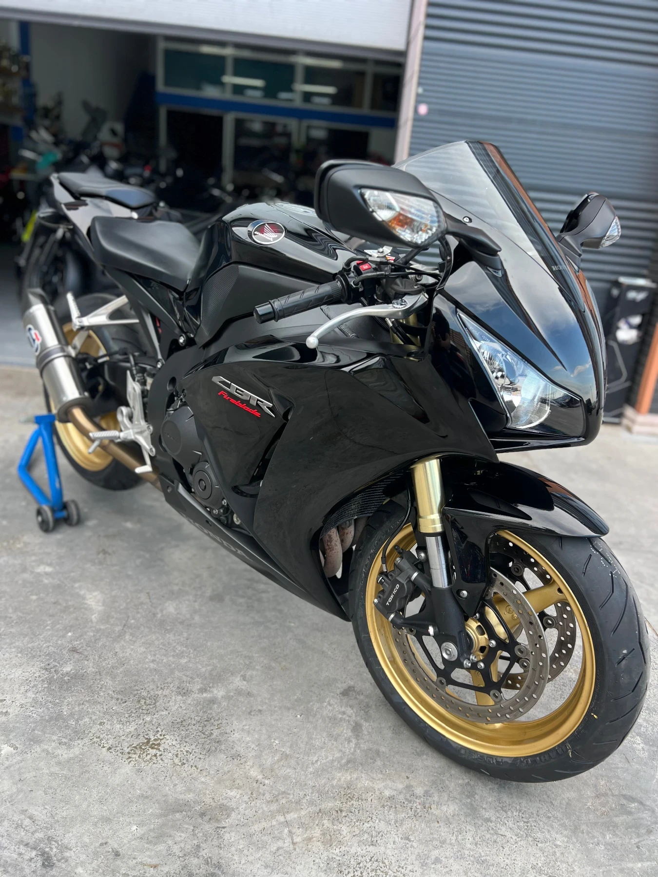 Honda Cbr 1000RR Fireblade, снимка 7 - Мотоциклети и мототехника - 55015284
