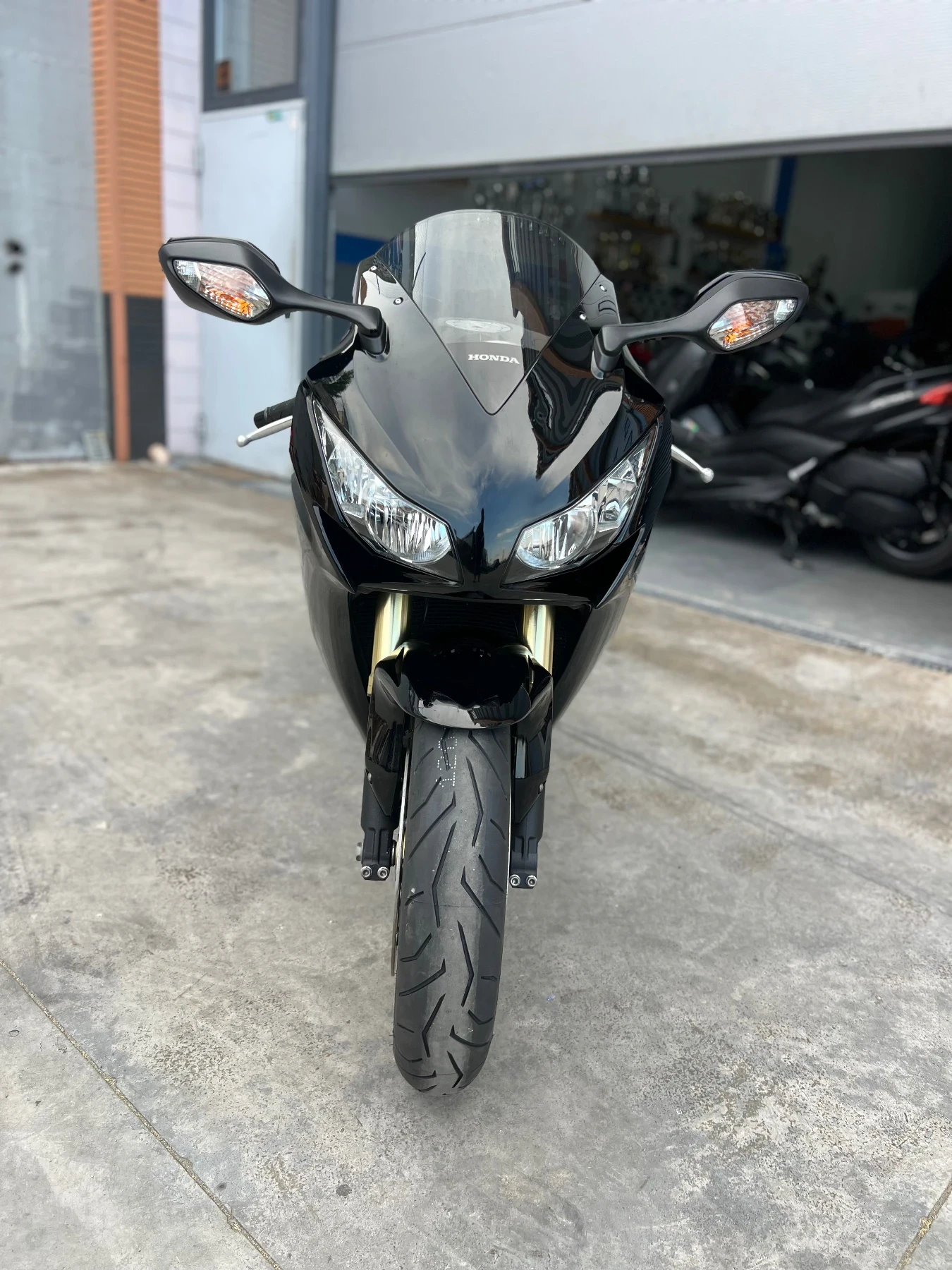 Honda Cbr 1000RR Fireblade, снимка 5 - Мотоциклети и мототехника - 55015284