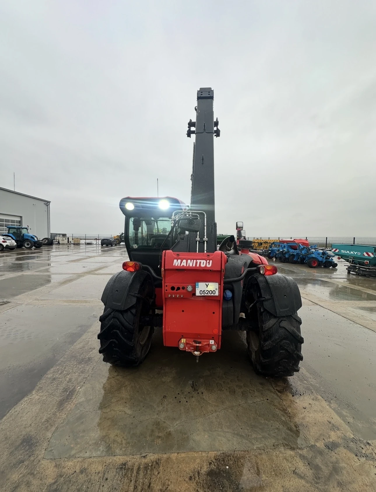 Телескопичен товарач Manitou 733-115 - изображение 2