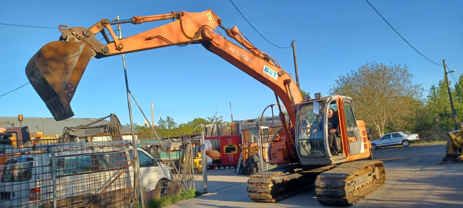 Багер Hitachi ZX135 US - изображение 3