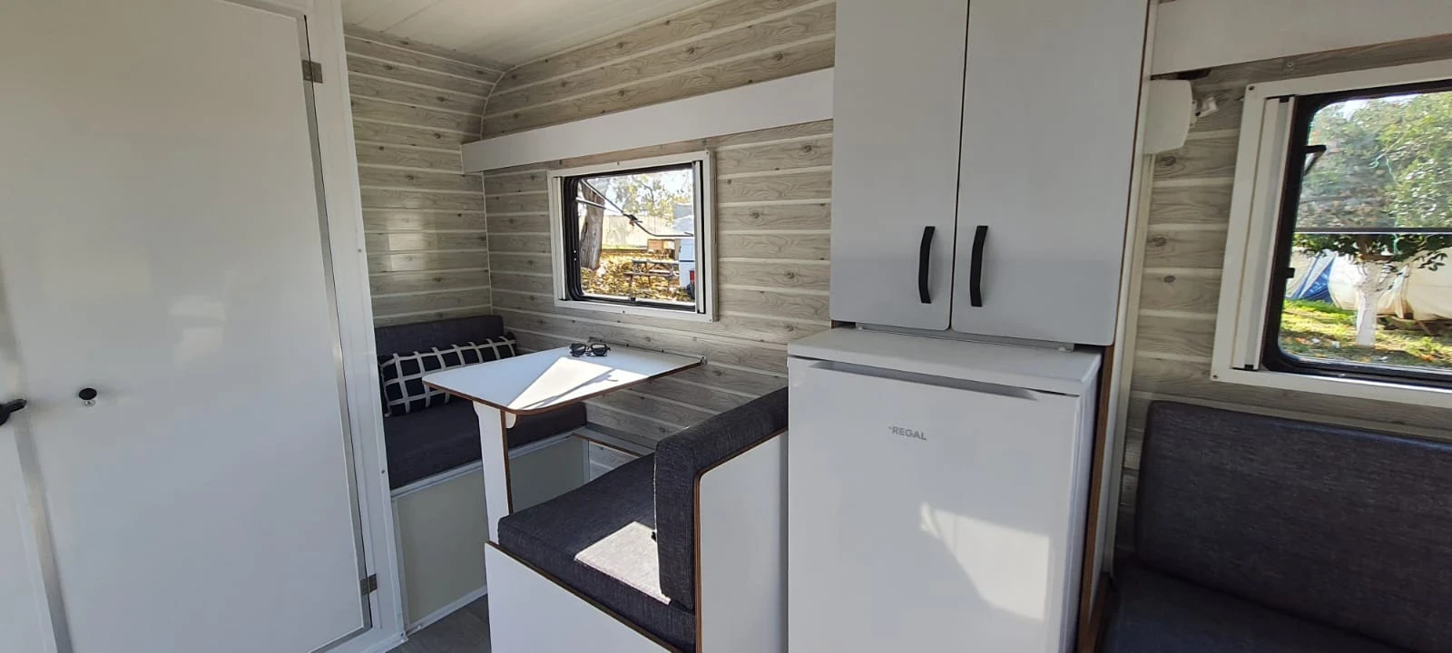 �������� �������� ����� 380 ���� � �������� ���� | Mobile.bg � ����������� 14