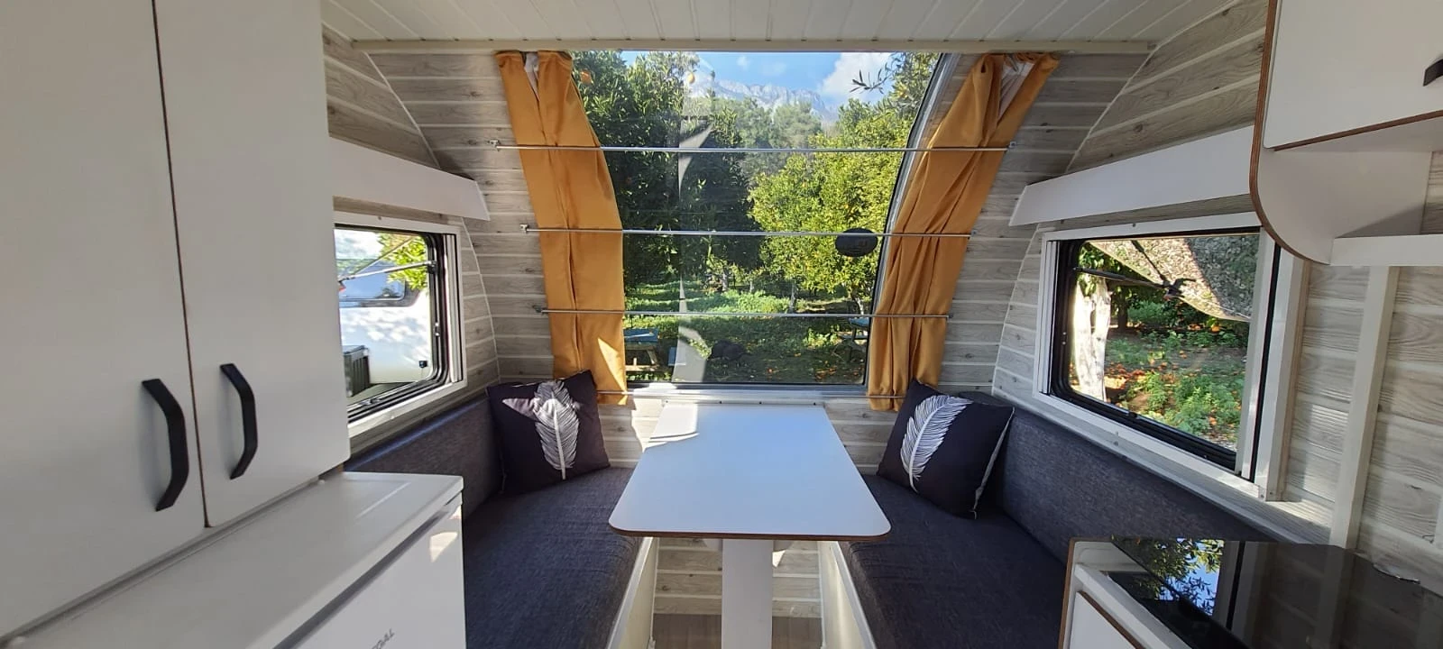 �������� �������� ����� 380 ���� � �������� ���� | Mobile.bg � ����������� 12