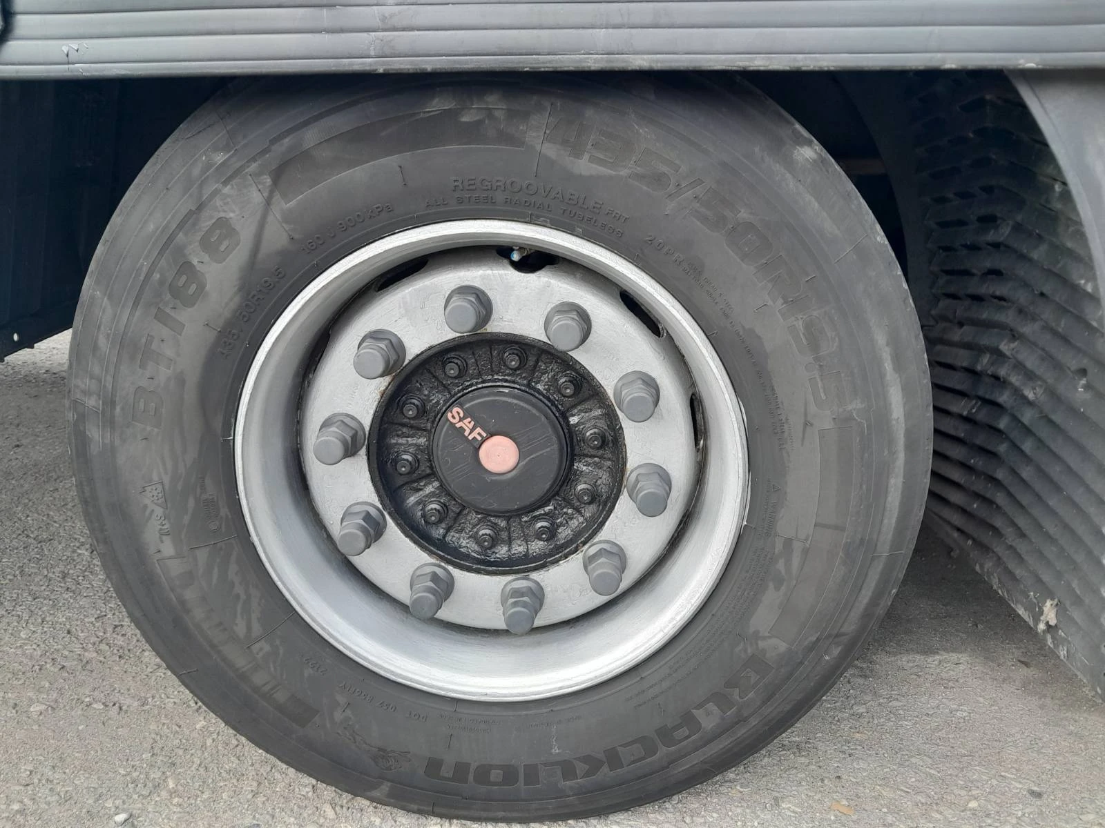 ����������� Krone MEGA | Mobile.bg � ����������� 4