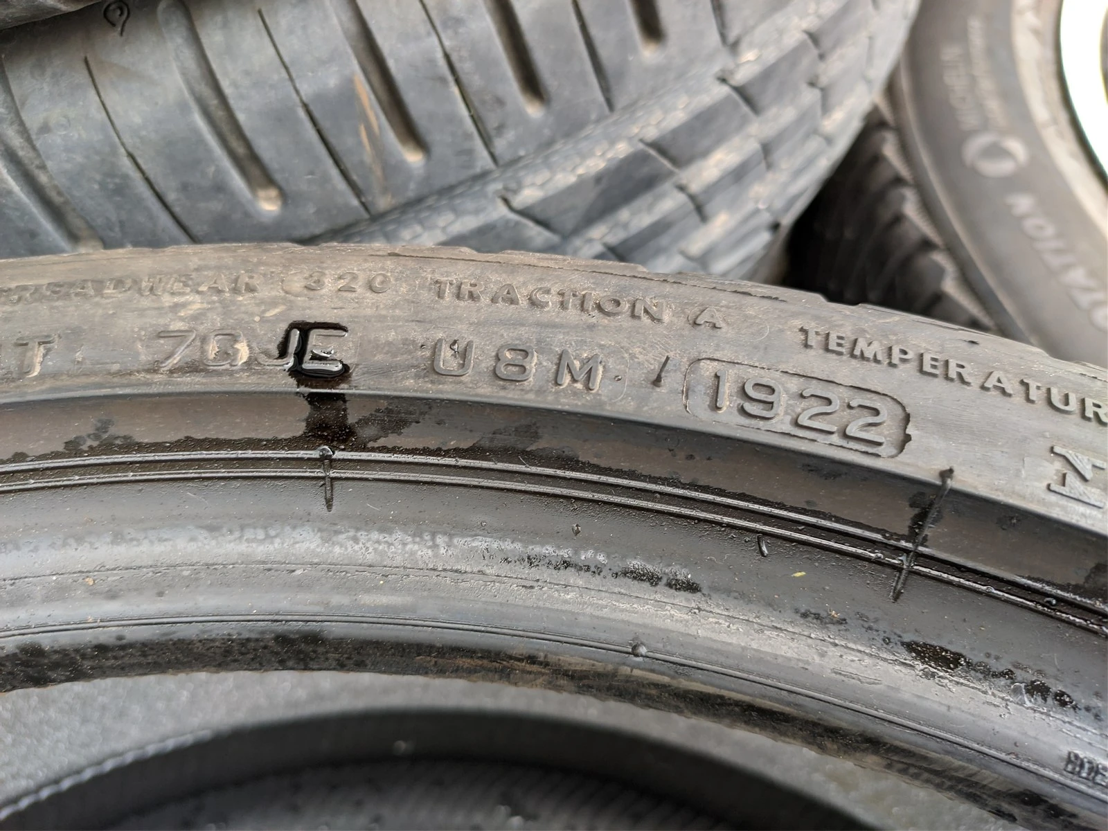 Гуми Летни 255/35R21, снимка 7 - Гуми и джанти - 56664472