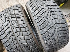 Гуми Зимни 235/45R18, снимка 2 - Гуми и джанти - 39104185