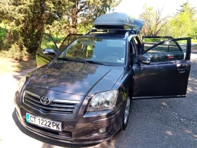 Toyota Avensis 2.2, снимка 1