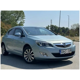 Opel Astra J, снимка 1