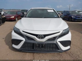 Toyota Camry SE* NIGHTSHADE EDITION* DISTRONIC* ПОДГРЕВИ*  - 16000 € / 31293.28 лв. - 68738518 11