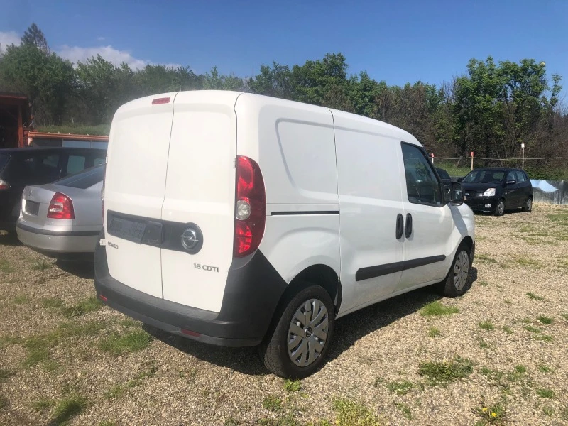 Opel Combo 1.6CDTI , снимка 6 - Автомобили и джипове - 41975039