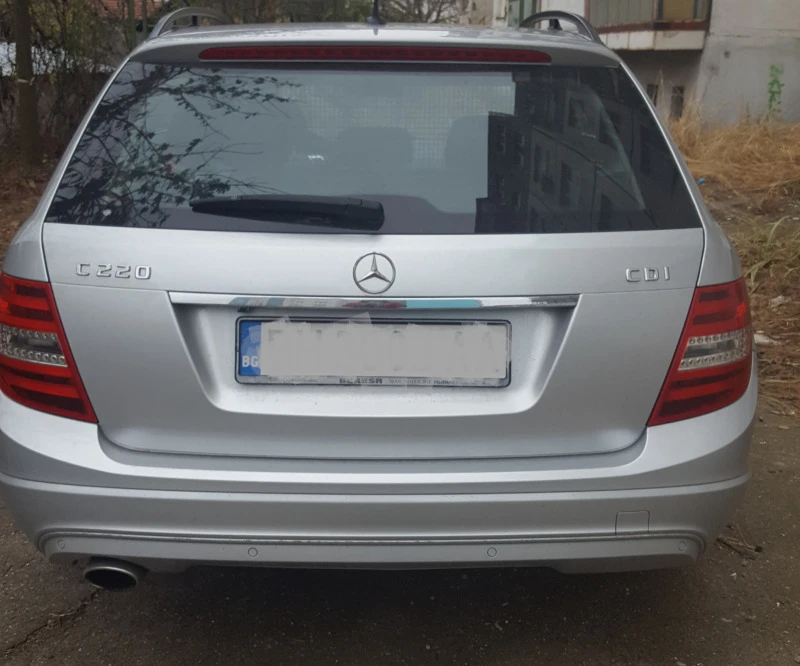 Mercedes-Benz 220 C 220 CDI, снимка 3 - Автомобили и джипове - 47316089