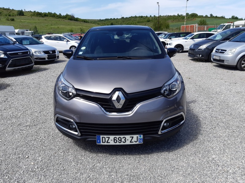 Renault Captur 1.5dci Euro6, снимка 2 - Автомобили и джипове - 46353839
