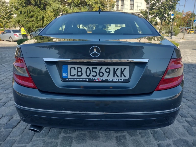 Mercedes-Benz C 220 2.2CDI, снимка 4 - Автомобили и джипове - 47048351