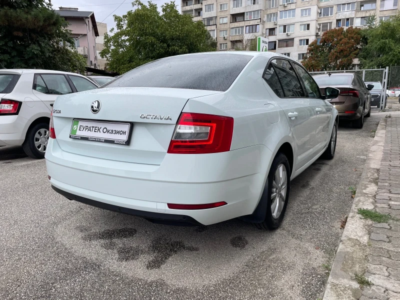 Skoda Octavia 2.0TDI  6DSG , снимка 5 - Автомобили и джипове - 47207268