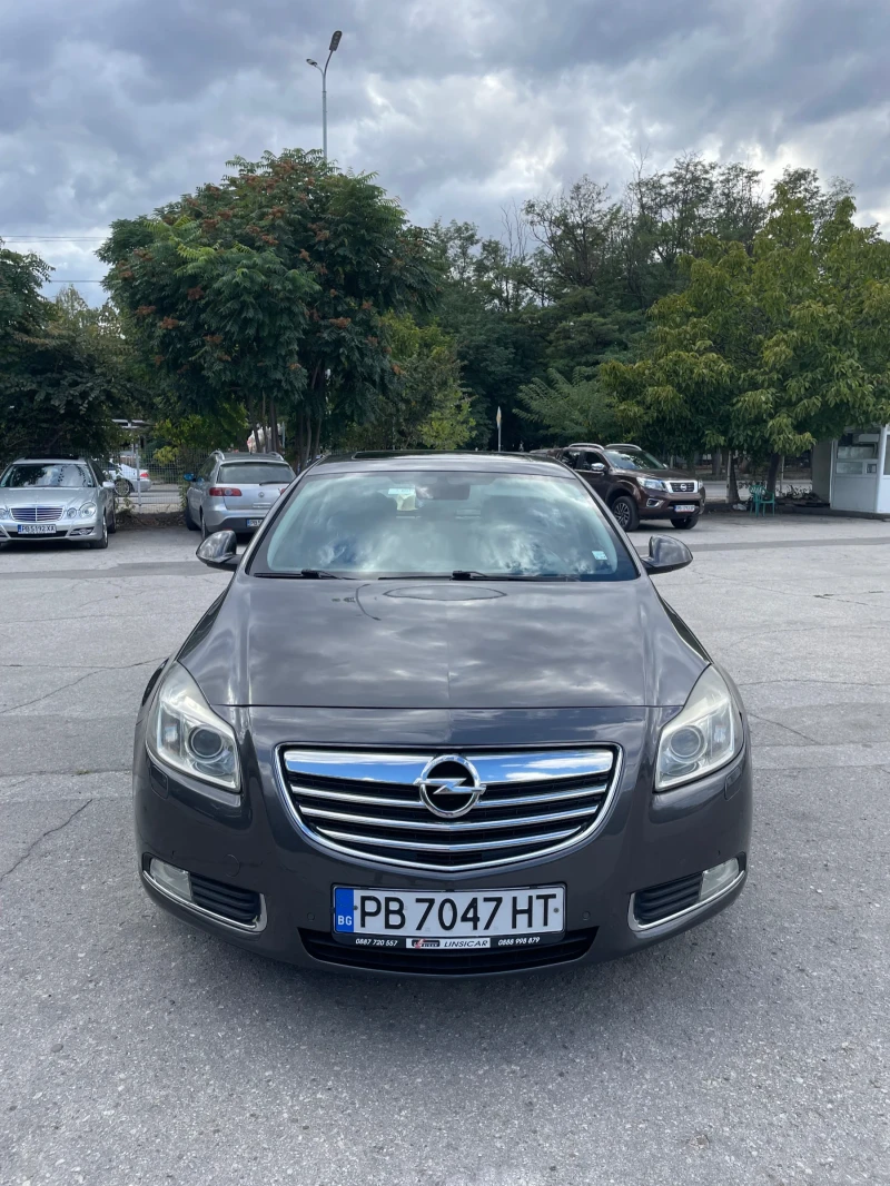 Opel Insignia 2.0 CDTI, снимка 1 - Автомобили и джипове - 47337555