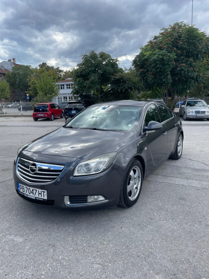 Opel Insignia 2.0 CDTI, снимка 2 - Автомобили и джипове - 47337555