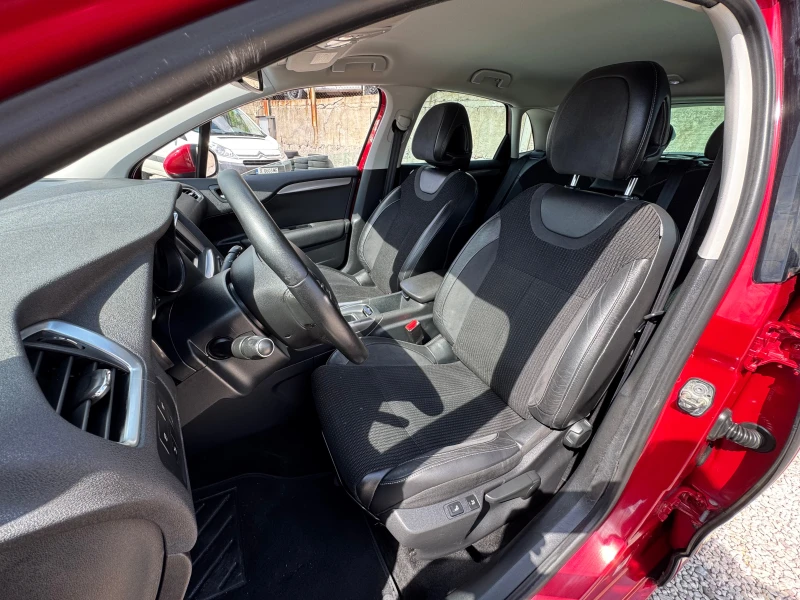 Citroen C4 ЕXCLUSIVE, снимка 11 - Автомобили и джипове - 49763796