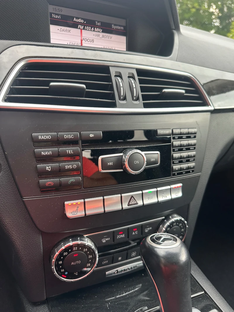 Mercedes-Benz C 250 CDI 4matic Швейцария, снимка 10 - Автомобили и джипове - 52149763