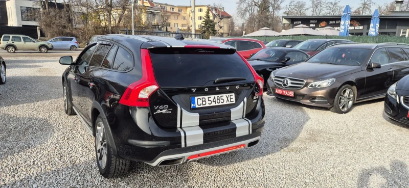 Volvo V60 Cross Country 2.4-190кс.4Х4.NAVY, снимка 8 - Автомобили и джипове - 52841248