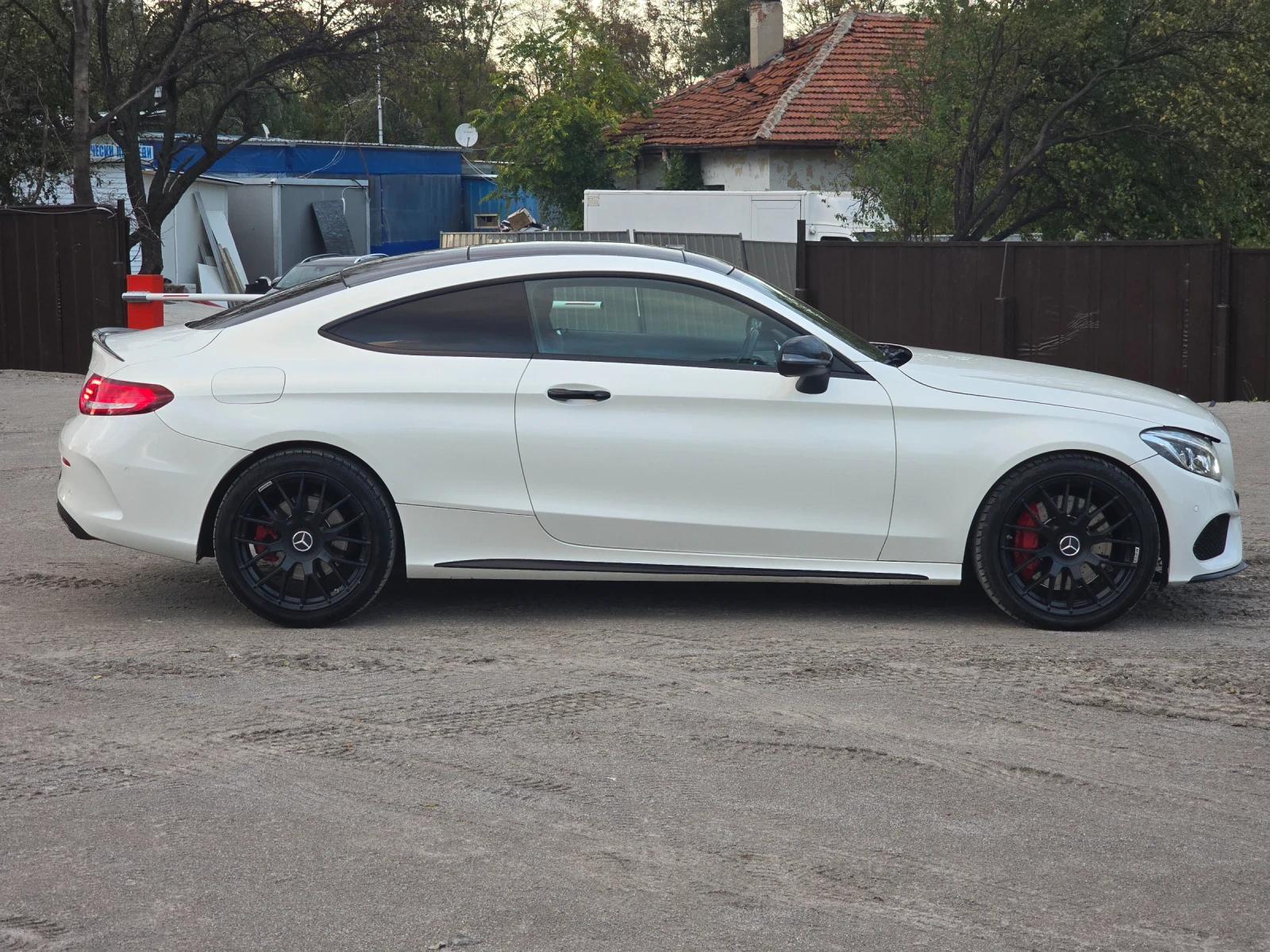 Mercedes-Benz C 43 AMG COUPE  - изображение 7