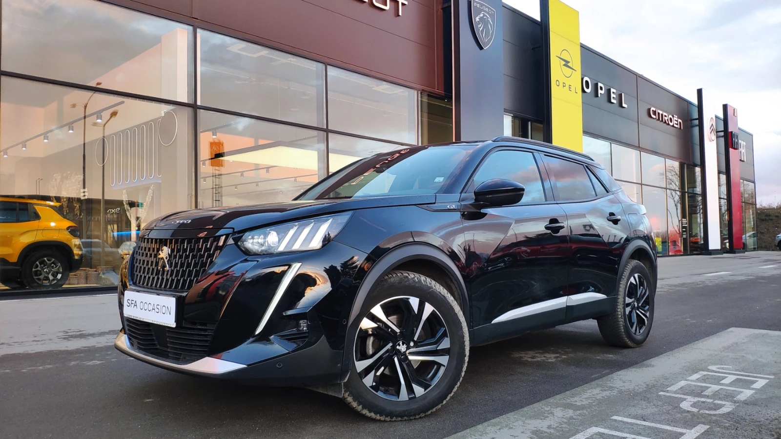 Peugeot 2008 New Line Up GT 1.2 PureTech 130 EAT8 EURO6 - изображение 2