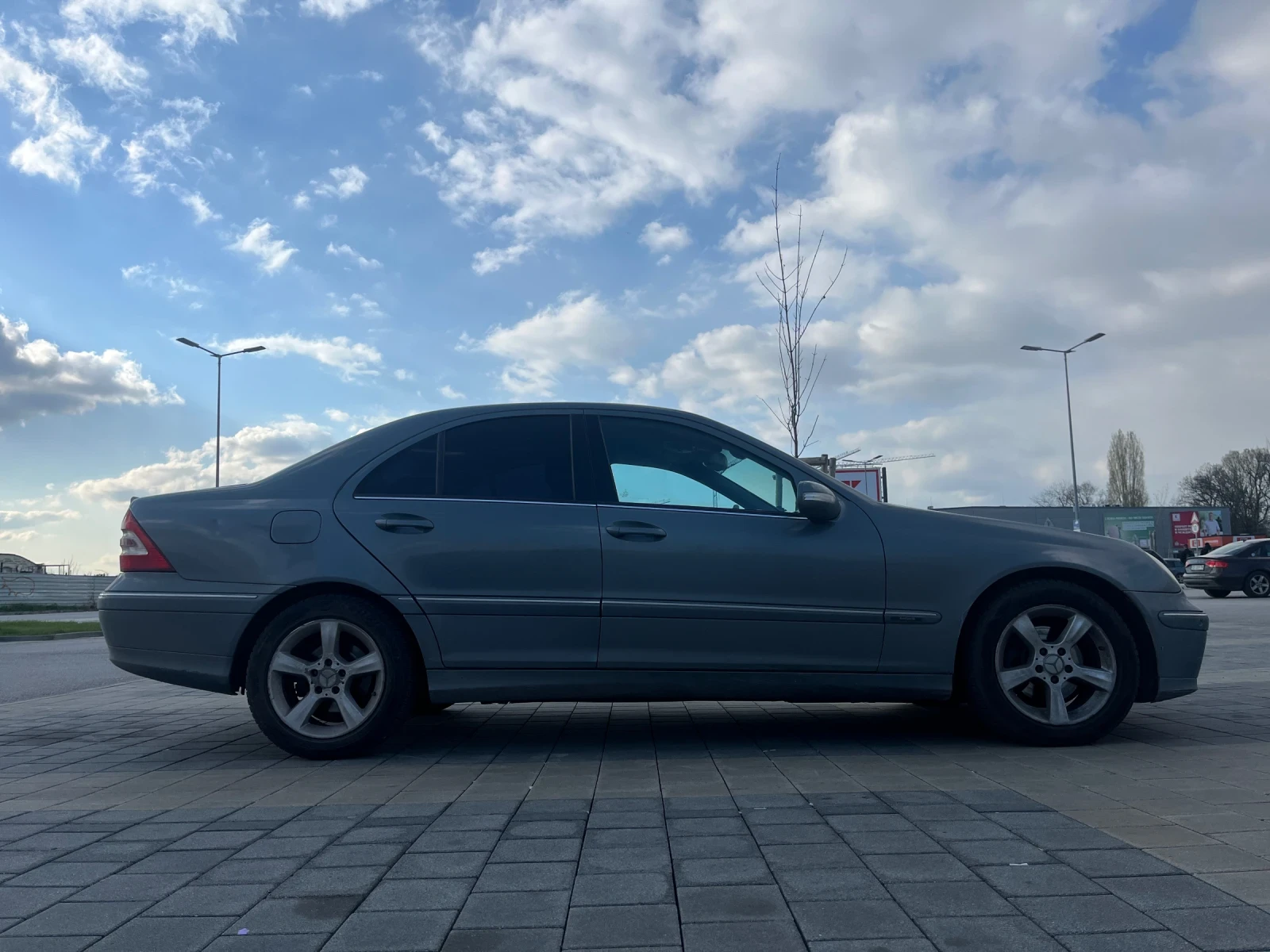 Mercedes-Benz C 220  - изображение 4