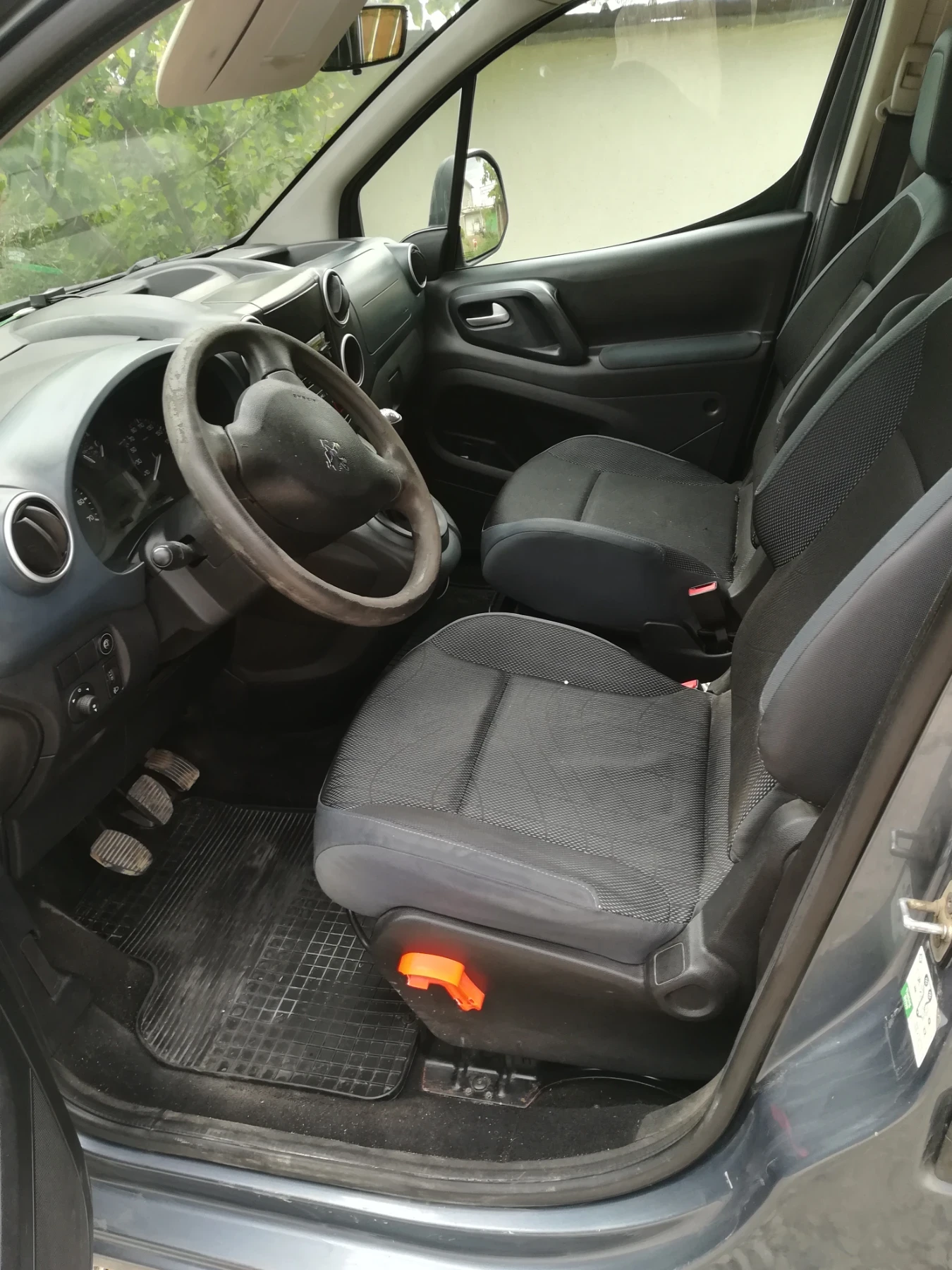 Peugeot Partner Tepee 1.6, газова уредба BRC - изображение 5