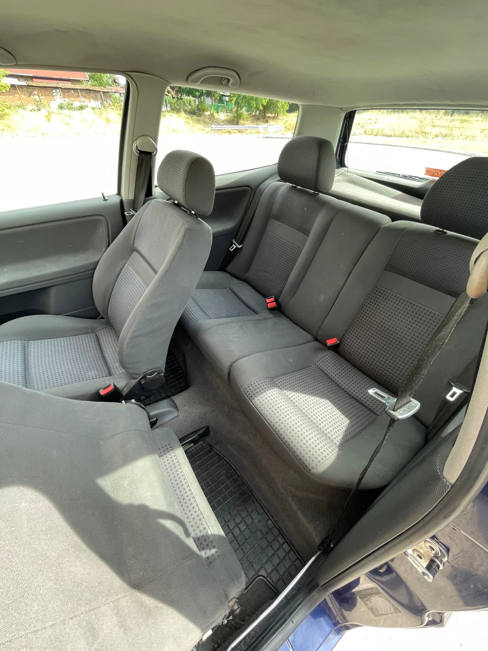 VW Polo 1.4 КЛИМАТИК - изображение 8