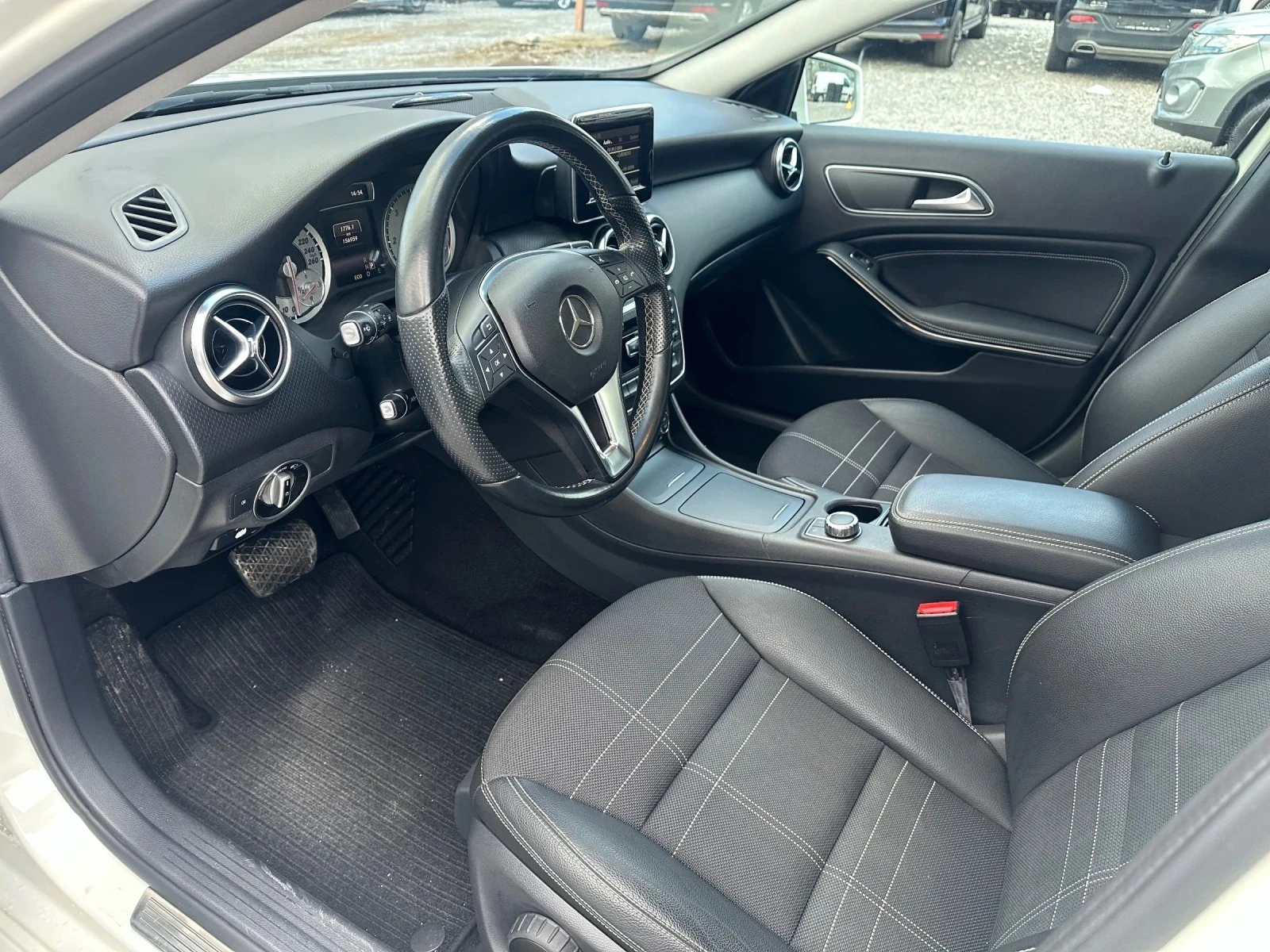 Mercedes-Benz A 180  - изображение 5