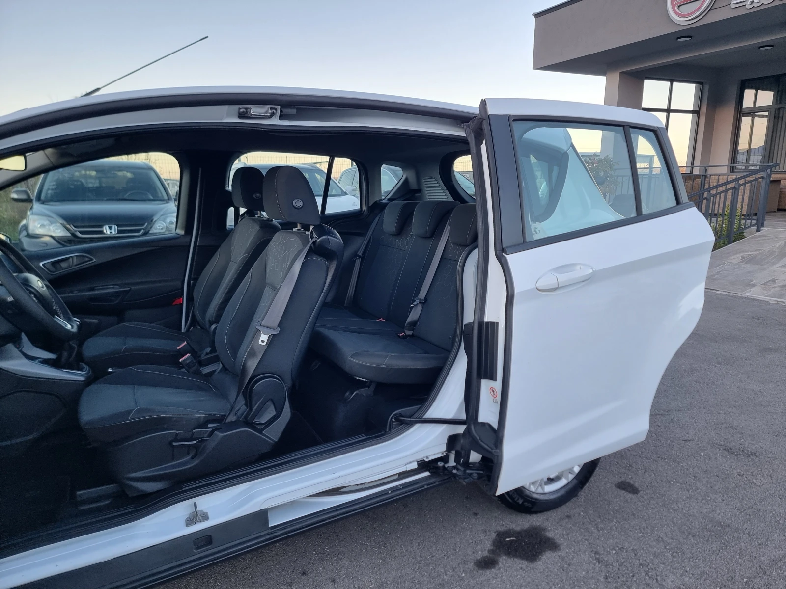 Ford B-Max 1.6TDCI | Mobile.bg   11