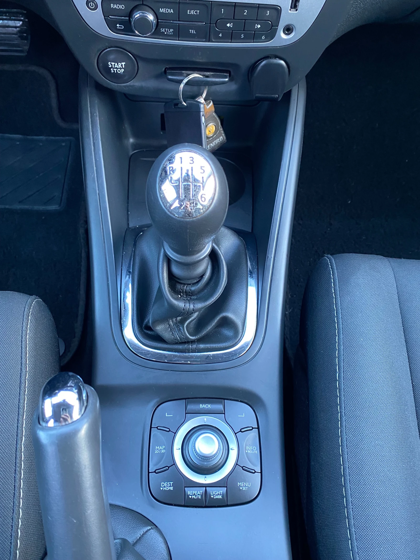 Renault Megane 1.5D-GTline-LED-NAVI-PDC-EURO5B-KLIMATRON-FACELIFT | Mobile.bg   14