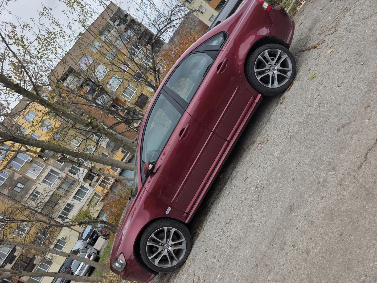 Volvo S40 2.5 T T5 AWD R-Design | Mobile.bg   4