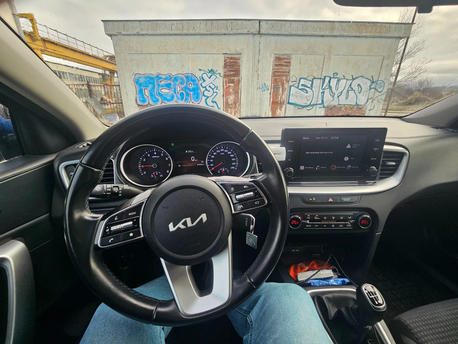 Kia Ceed 1.0 Turbo 120к.с. ГАРАНЦИЯ ! - изображение 6