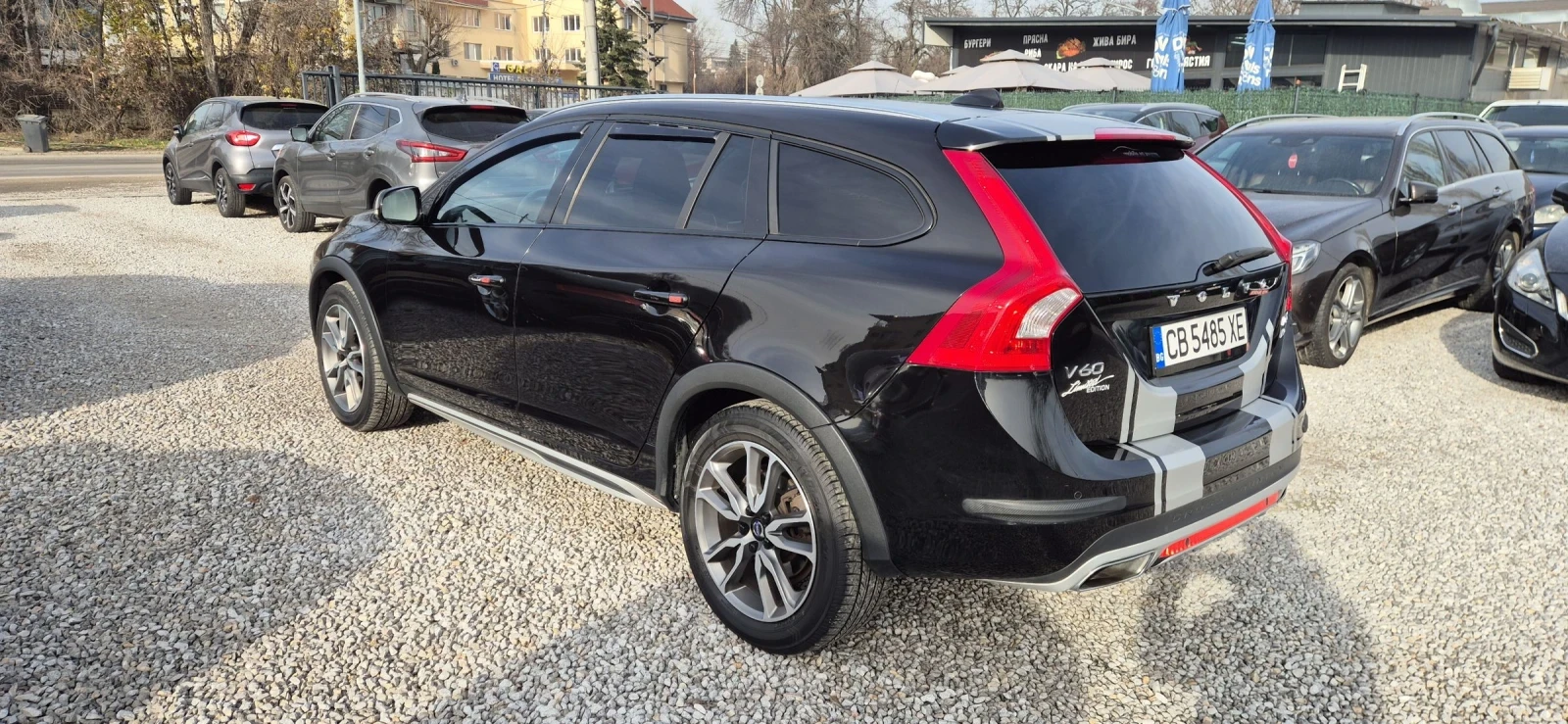 Volvo V60 Cross Country 2.4-190кс.4Х4.NAVY - изображение 9