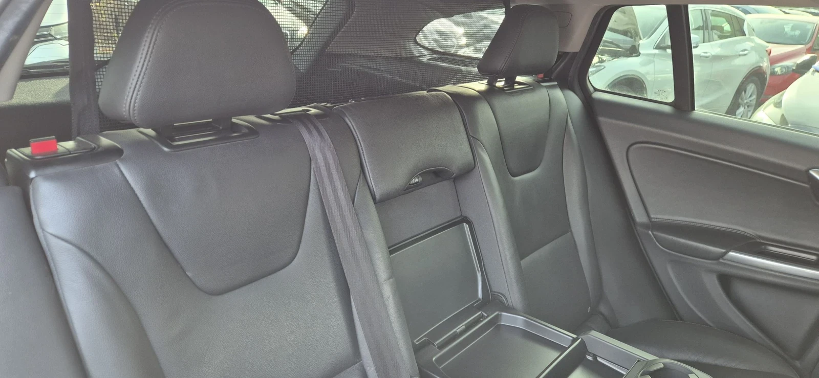 Volvo V60 Cross Country 2.4-190��.4�4.NAVY | Mobile.bg � ����������� 11