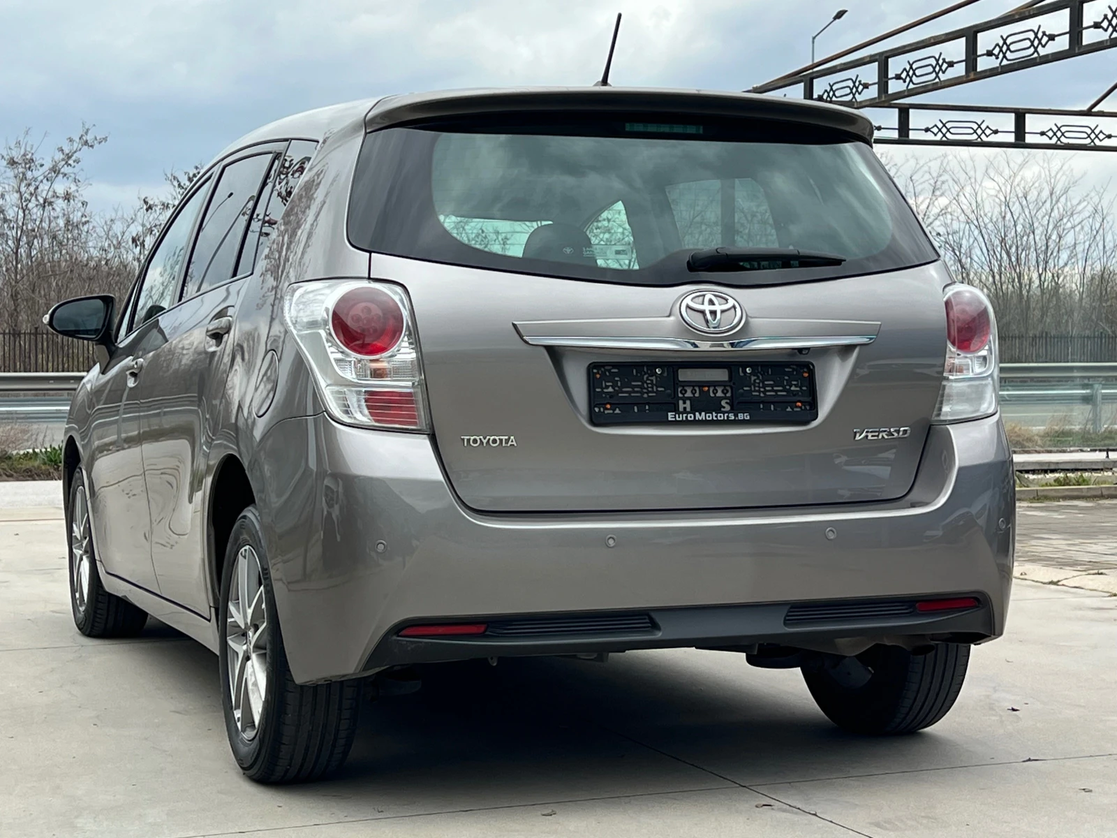 Toyota Verso 1.6I, FULL SERVICE TOYOTA-KATO HOB!!!, снимка 6 - Автомобили и джипове - 53915212