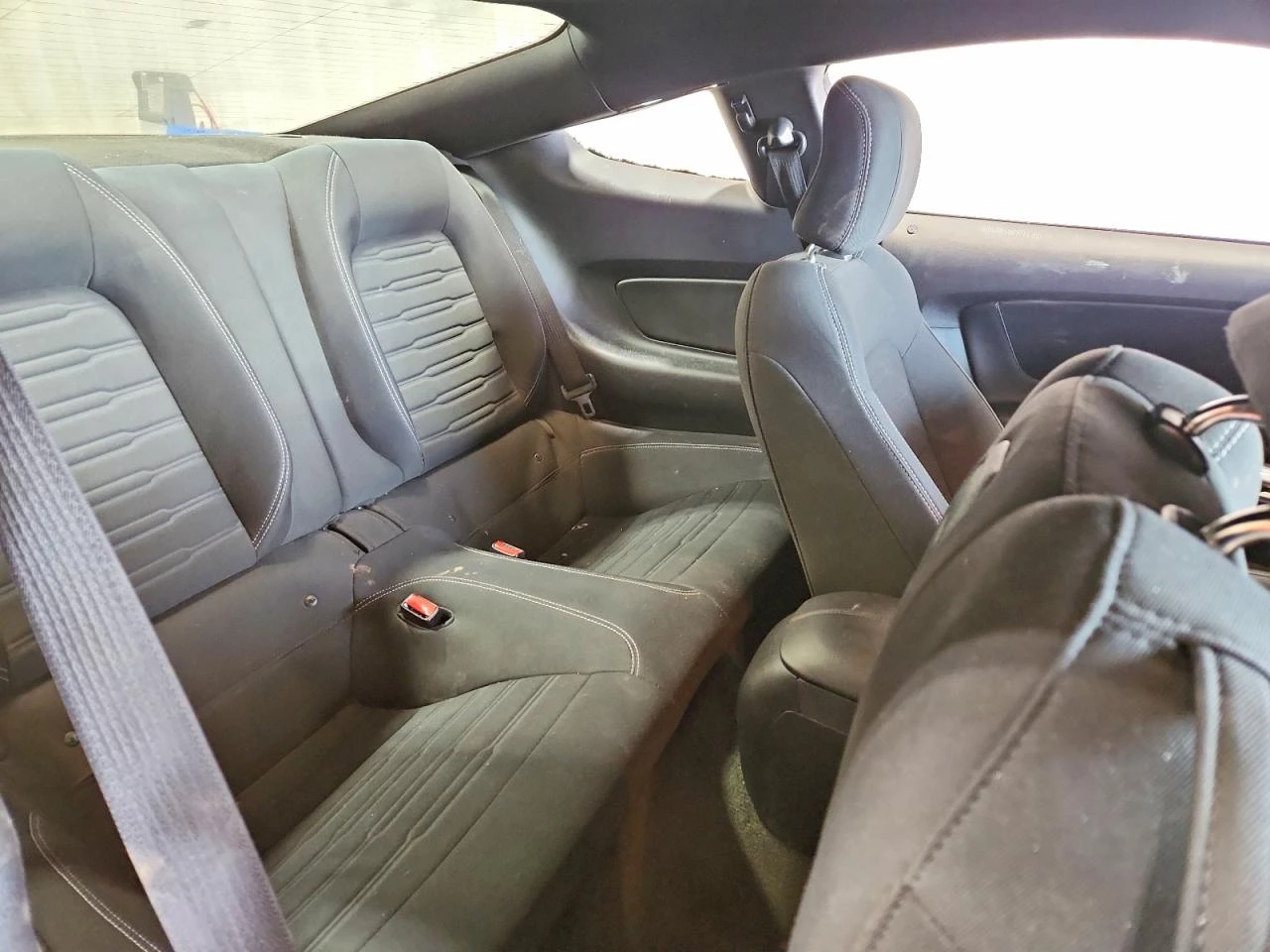 Ford Mustang 2.3l, снимка 10 - Автомобили и джипове - 54002352