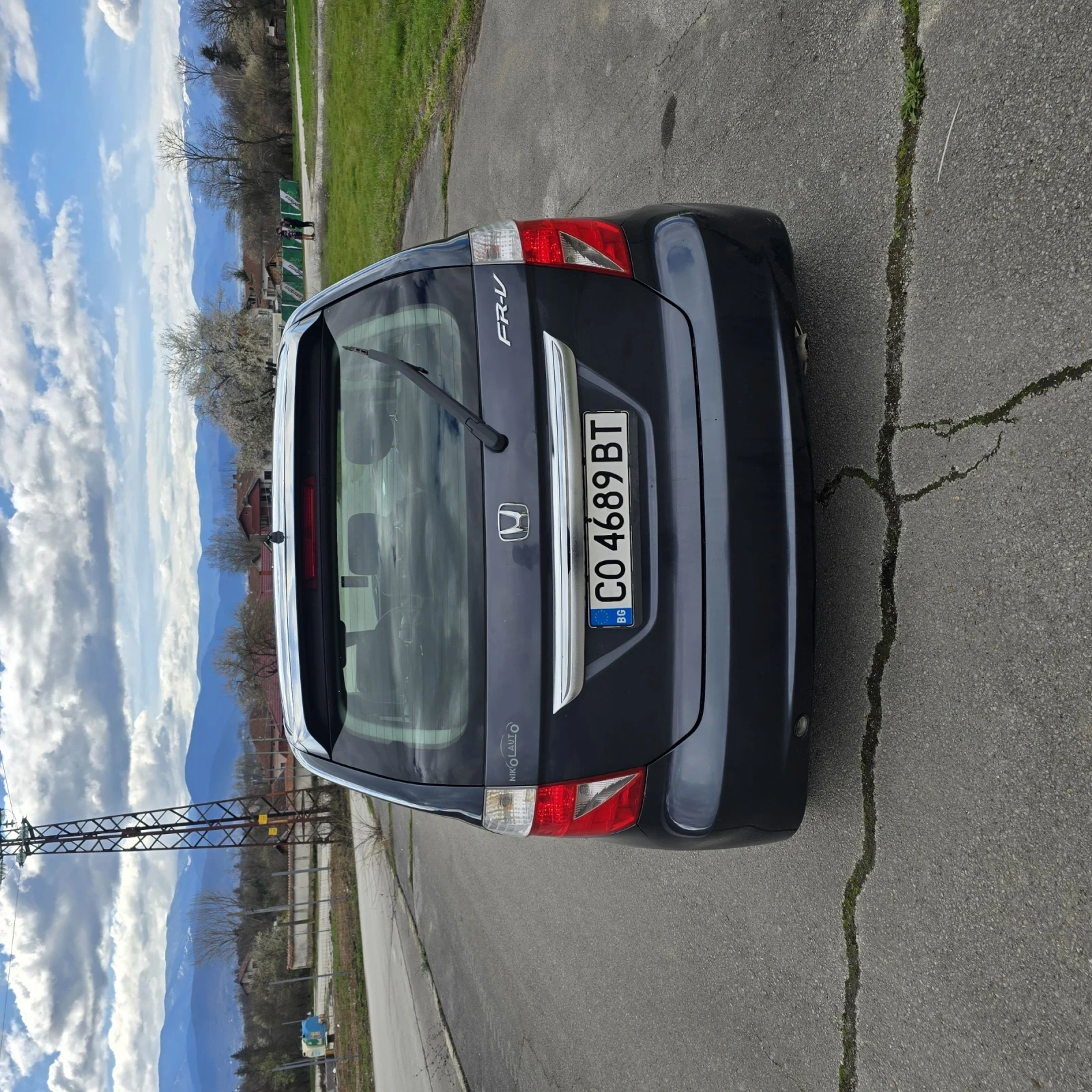 Honda Fr-v 1.7, снимка 6 - Автомобили и джипове - 54006634