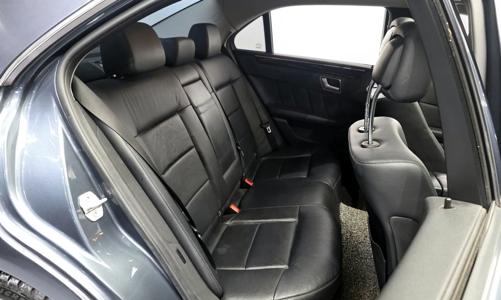 Mercedes-Benz E 300 Elegance | Mobile.bg � ����������� 13