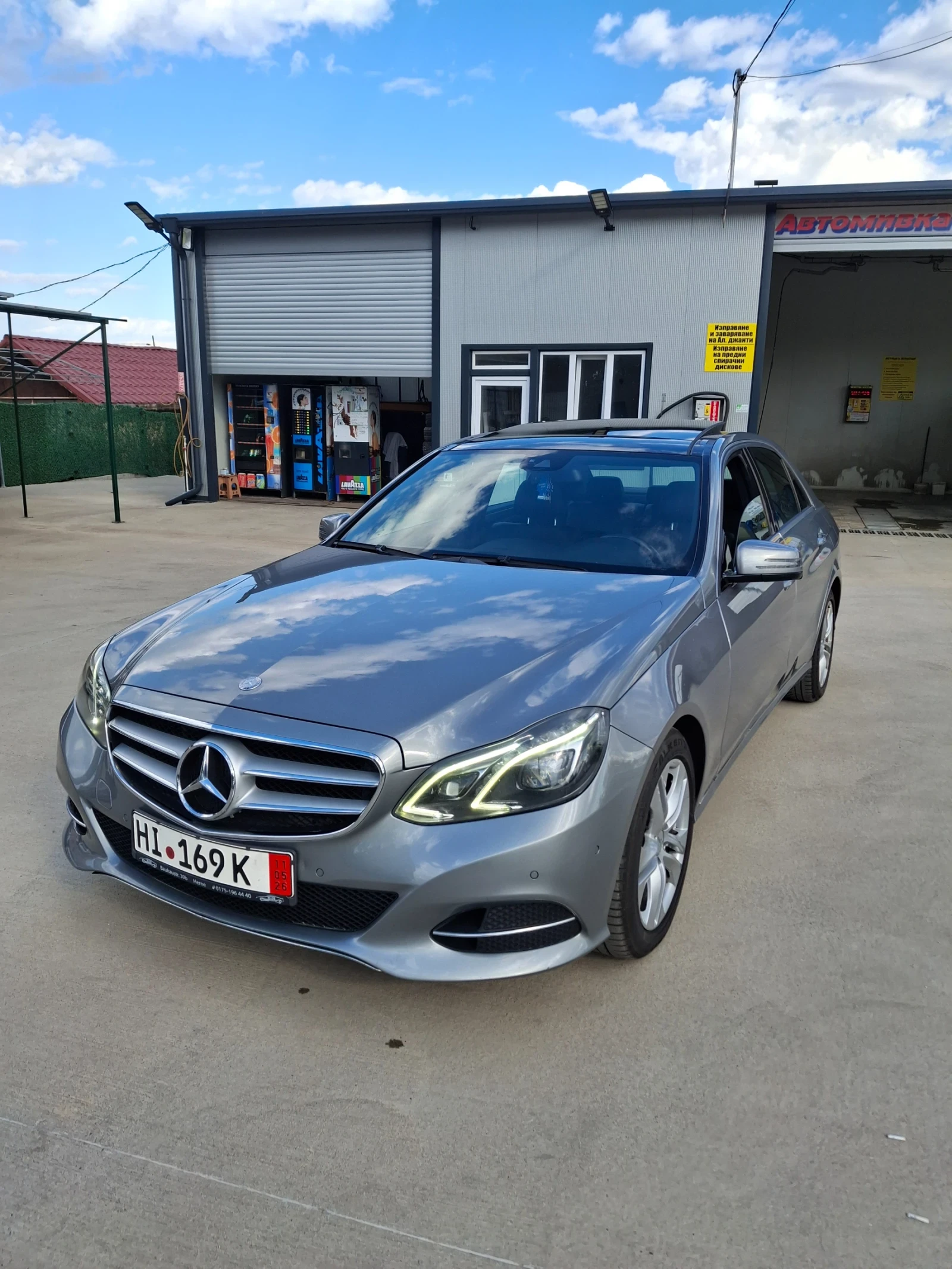 Mercedes-Benz E 220 Facelift 170к.с, снимка 4 - Автомобили и джипове - 54729890