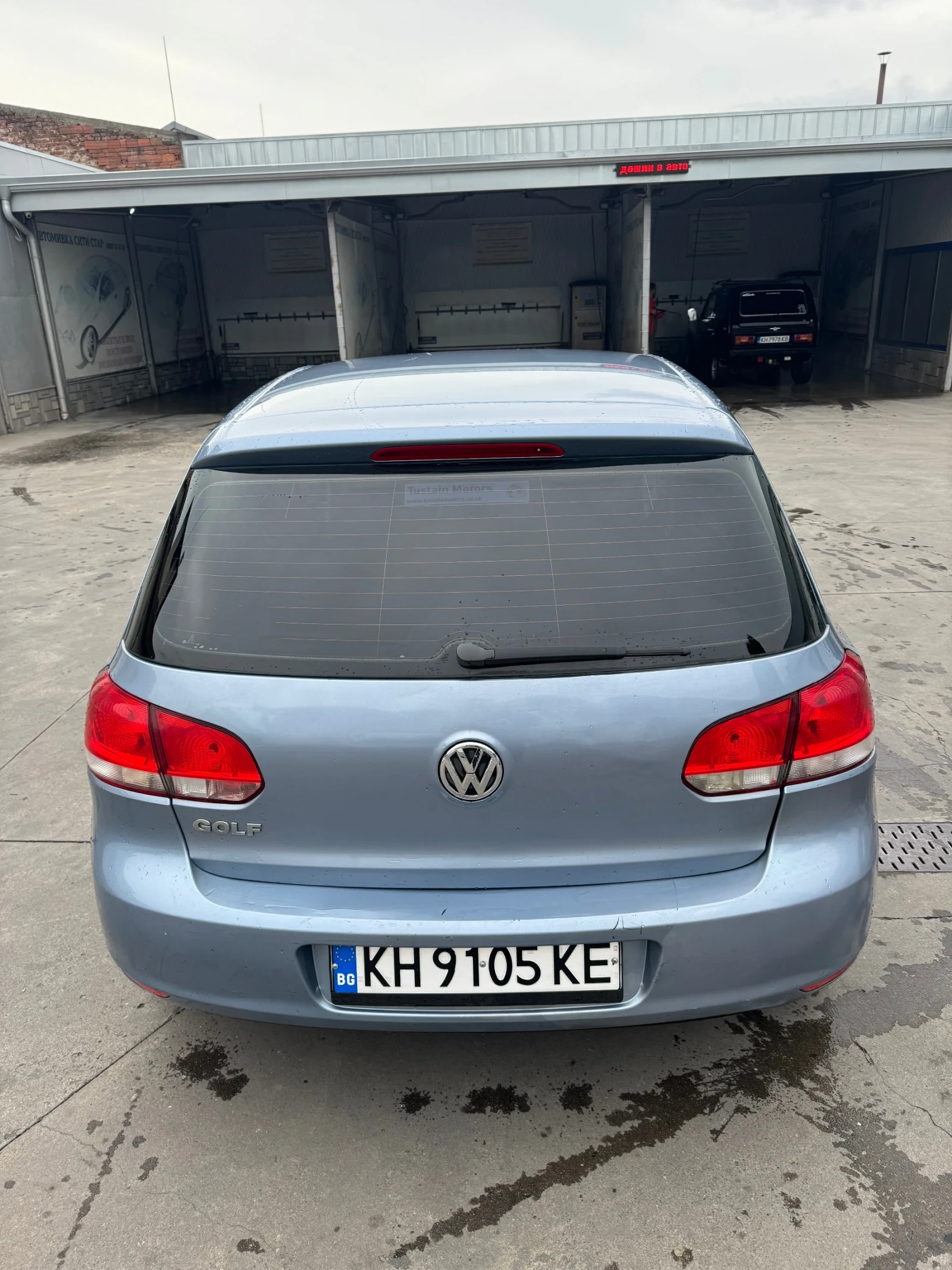 VW Golf 1.6 LPG, снимка 4 - Автомобили и джипове - 54906870