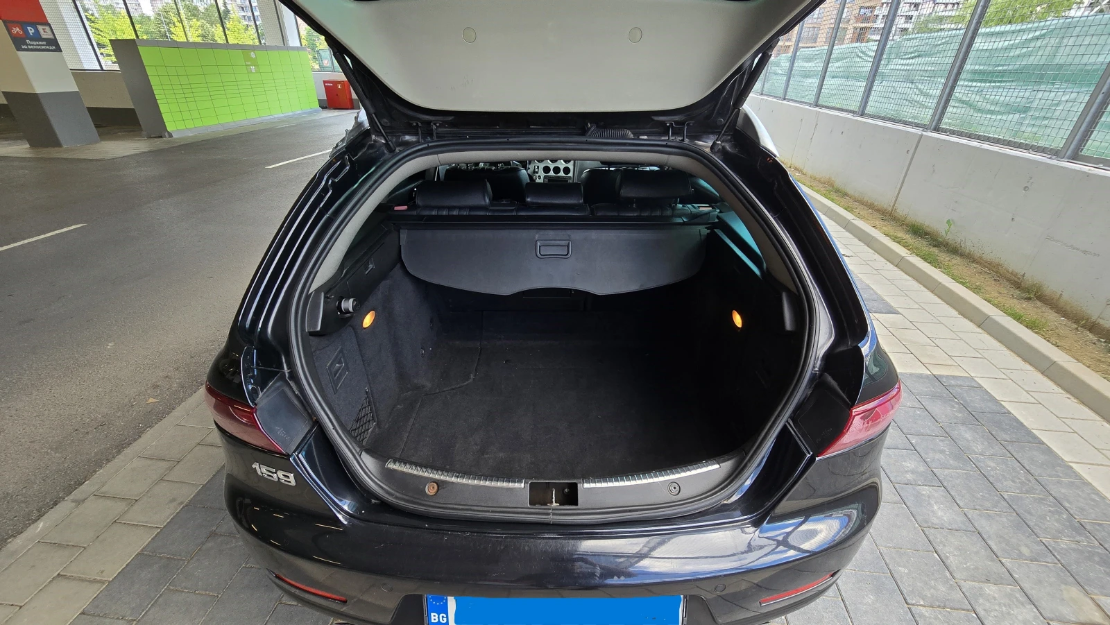 Alfa Romeo 159 sportwagon 2.4 JTD, снимка 9 - Автомобили и джипове - 54990304