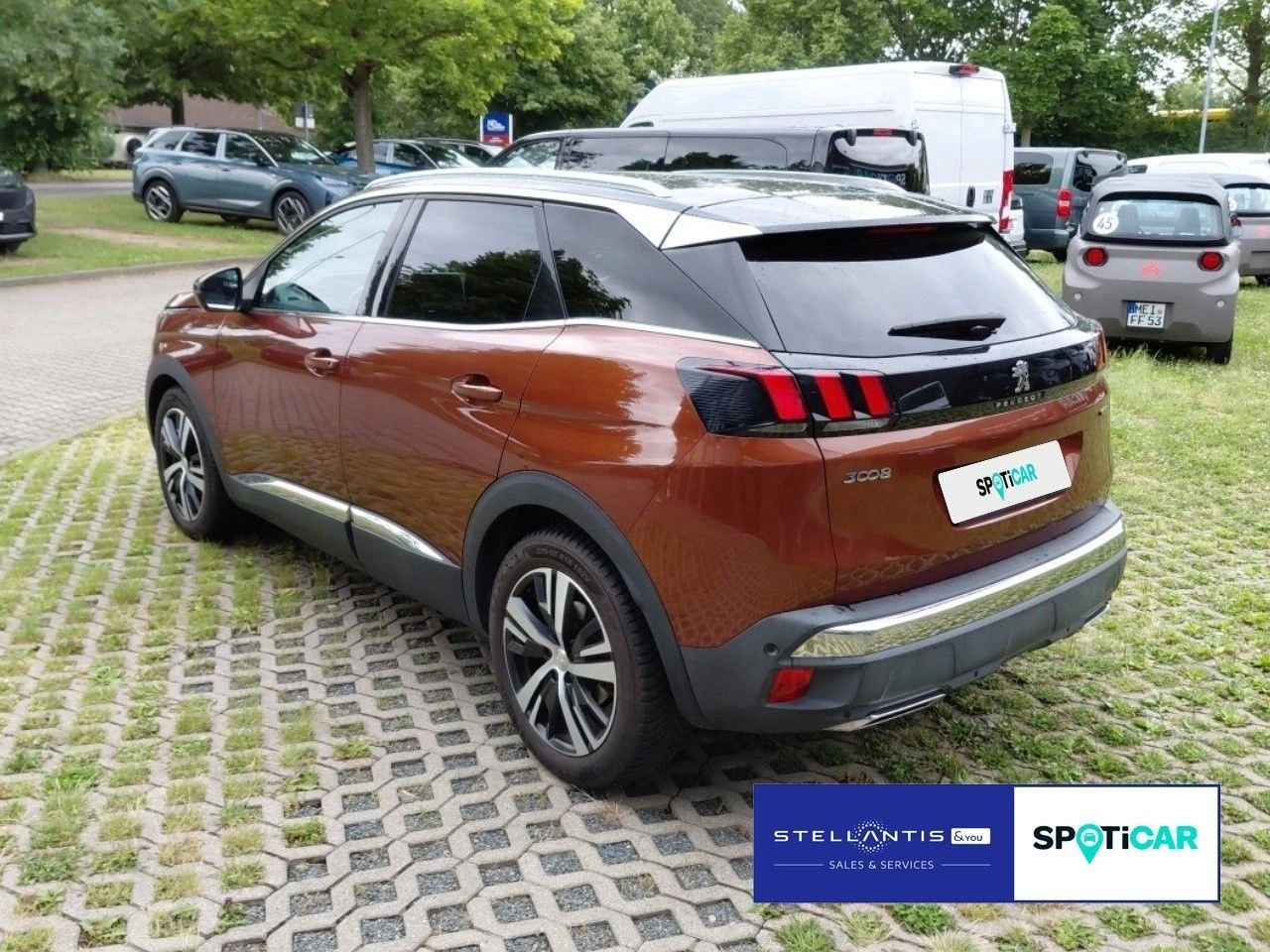 Peugeot 3008 GT-Line* Pano* Key Go* Masage* LED* Kam.360* Euro6, снимка 5 - Автомобили и джипове - 55061368